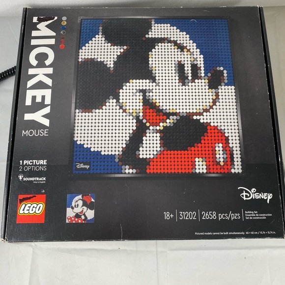 LEGO Art Disney's Mickey And Minnie Mouse, Musical Display 31202 - Picture 1 of 3